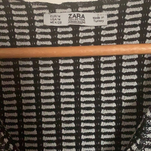 Zara Knit Sparkly Top Size Medium - Picture 2 of 3